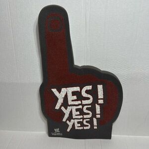2014 WWE Daniel Bryan Foam Hand Finger YES! YES!YES! Event memorabilia